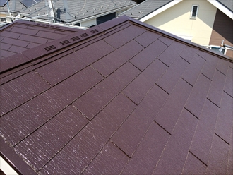 屋根塗装竣工チョコレート色の屋根