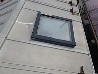 屋根に設置された天窓