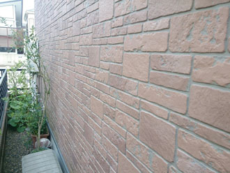 外壁材の種類と特徴: 建物に最適な選択を