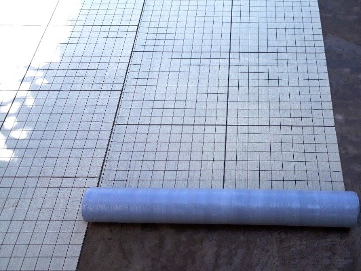 通気緩衝シートの敷設