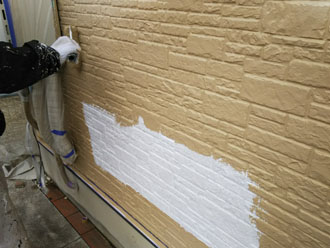 君津市外箕輪でパーフェクトトップのND-155とND-376を使用した外壁塗装