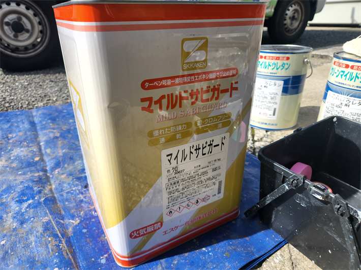 千葉市花見川区のアパートにて鉄骨階段塗装工事を実施、低価格高耐久の 