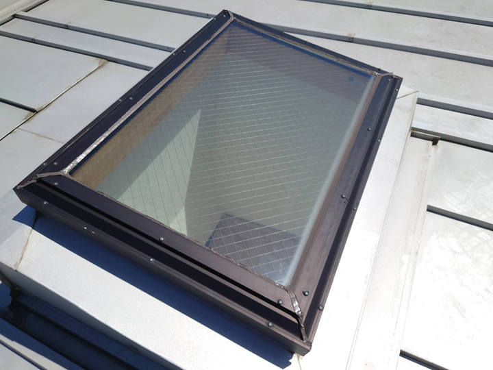 天窓のことも街の外壁塗装やさんにお任せください