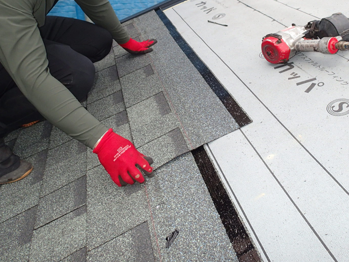 アスファルトシングルで後悔しないために｜よくある原因と注意点を徹底解説