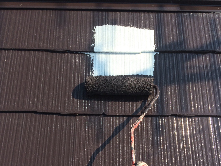 屋根塗装の様子