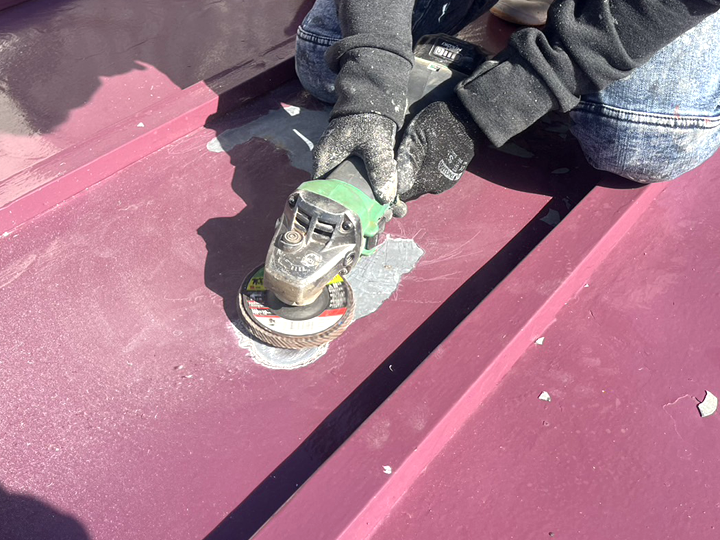 電動工具（ディスクサンダーなど）を使う第2種ケレン