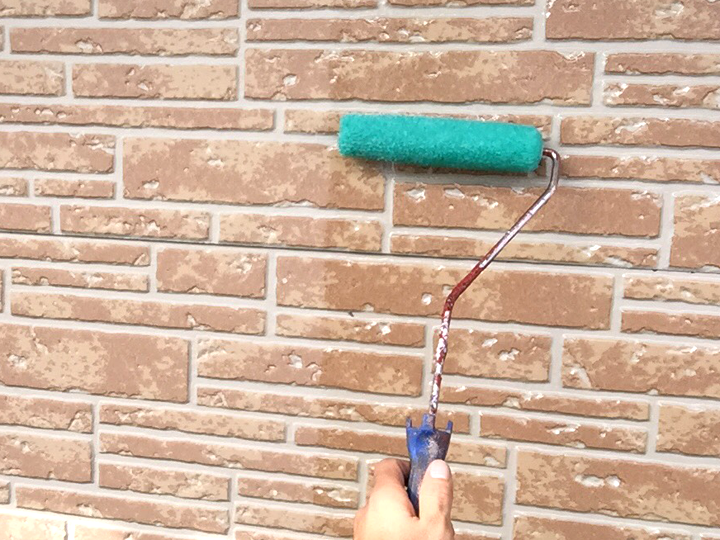 元からあるデザインを活かすクリヤー塗装