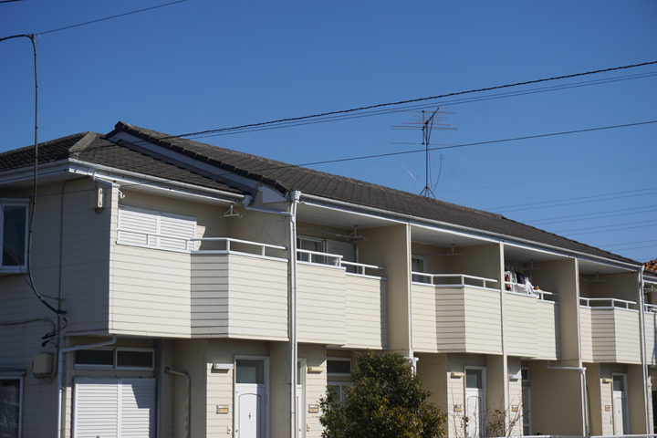 アパート塗装で建物の寿命を延ばす！入居者様に喜ばれる色選びと配慮のポイント