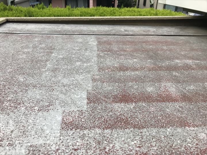 防水工事前の庇屋根の現状
