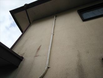 鎌ケ谷市中沢にてクラック（ひび割れ）が発生しているモルタル外壁のメンテナンスのご相談