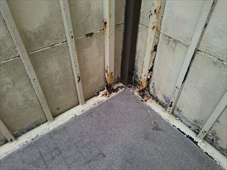 内壁鉄筋の腐食