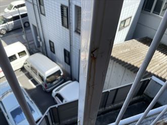 千葉市中央区でベランダフェンス塗装の依頼を受け、調査へお伺い致しました