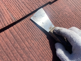 船橋市薬円台にてスレート屋根の調査、縁切りを行い屋根塗装工事