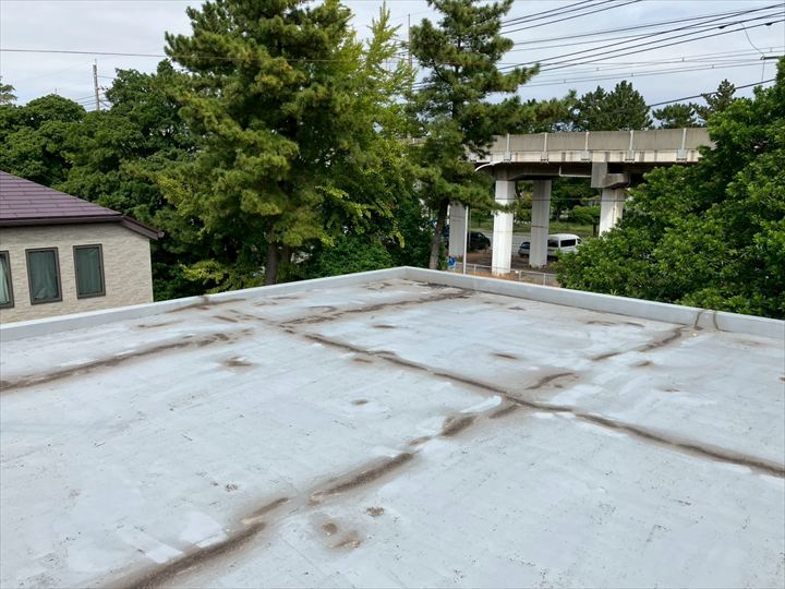 防水工事施工前の陸屋根屋上