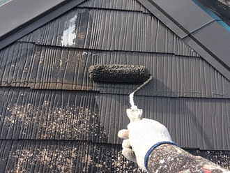 市川市国分にてスレート屋根にパーフェクトベストを使用し屋根塗装工事