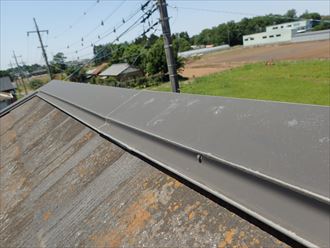 君津市　棟板金の状態調査