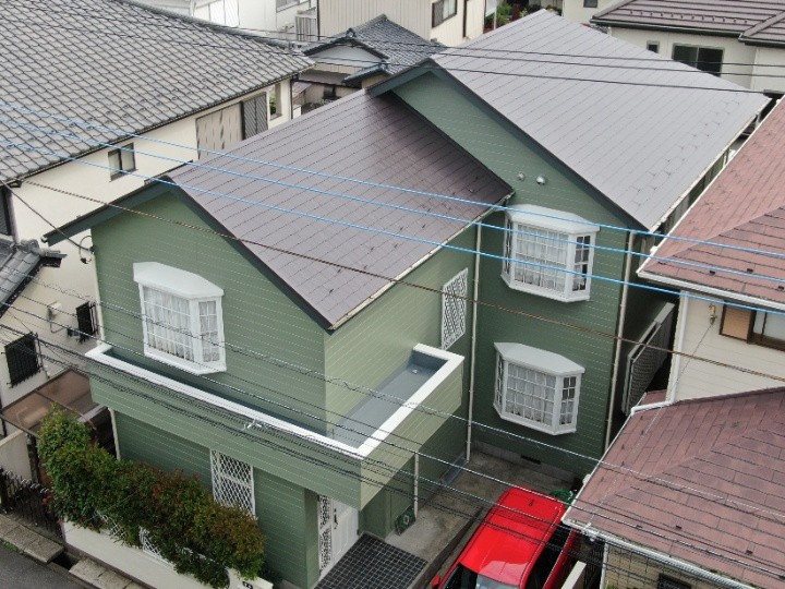 屋根外壁塗装工事後のお住まい