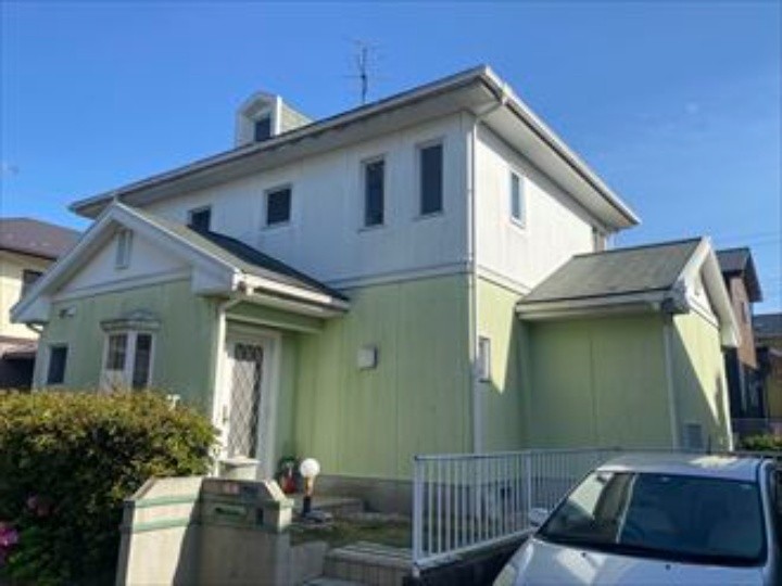 外壁塗装工事前のお住まい