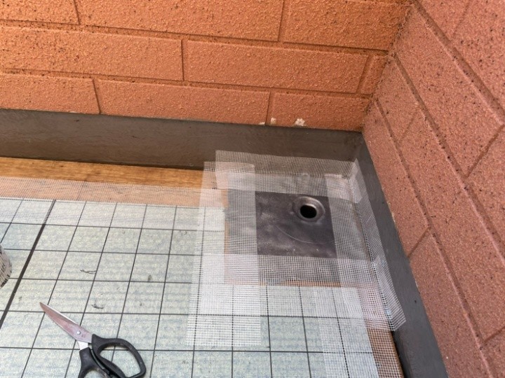 改修ドレンの取り付け