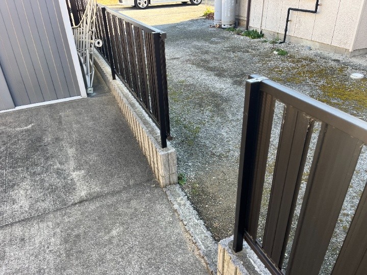 工事前のフェンスの開口部