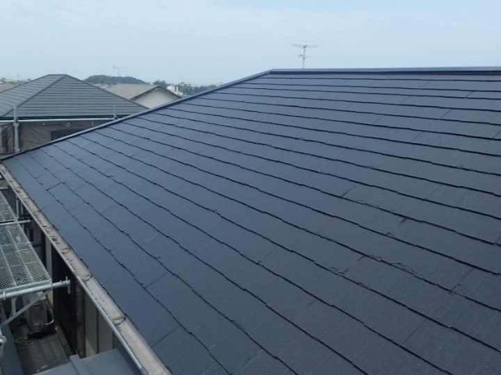 施工前の台風被害を受けた屋根の状態