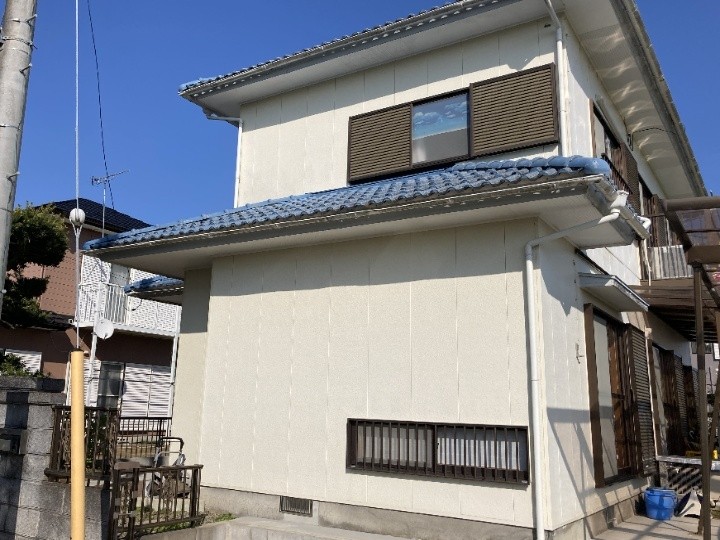 外壁塗装工事前のお住まい