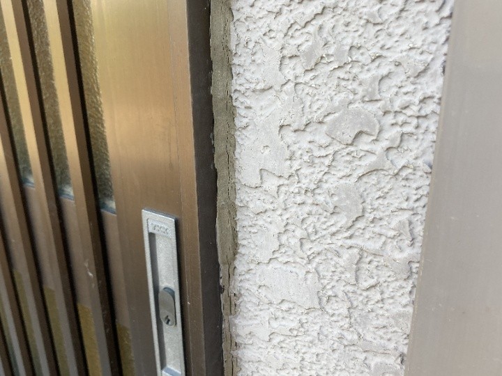 サッシまわりの隙間