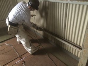 市原市 鉄骨塗装 ケレン1