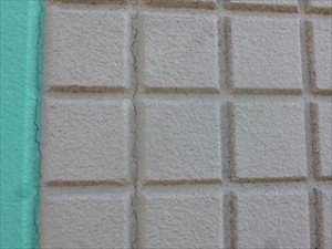 野田市　外壁塗装調査　塗膜の亀裂