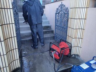 千葉市若葉区 玄関ポーチ洗浄
