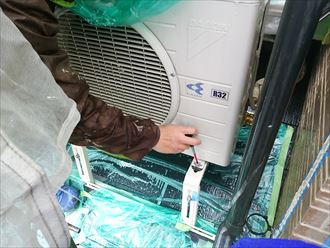 千葉市緑区 室外機取外し①