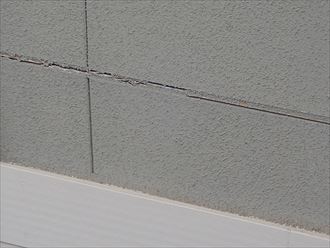 千葉市稲毛区 ひび割れ