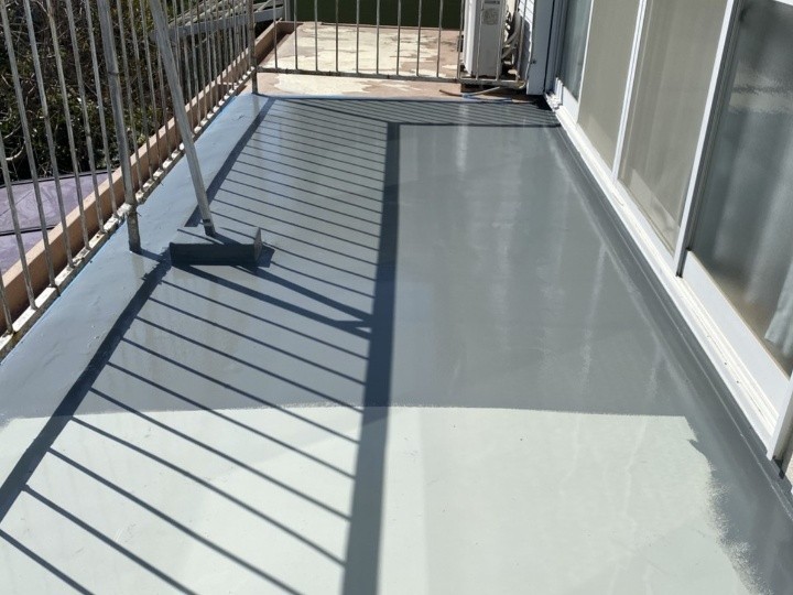 トップコートの仕上げ